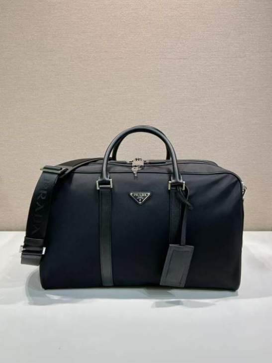 Picture of Prada Handbags _SKUfw231413511fw